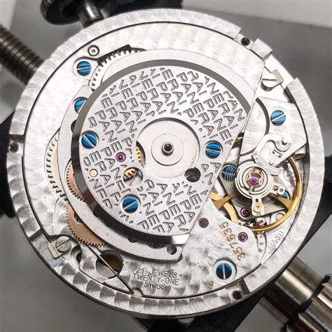 Panerai watch maintenance instructions